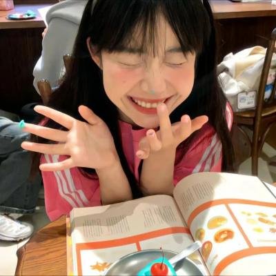野女孩